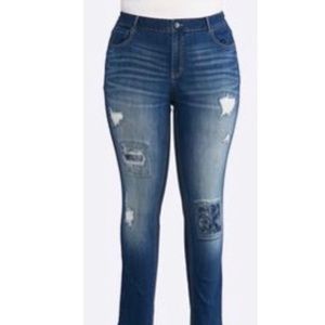 CATO Distressed patchwork ankle jeans